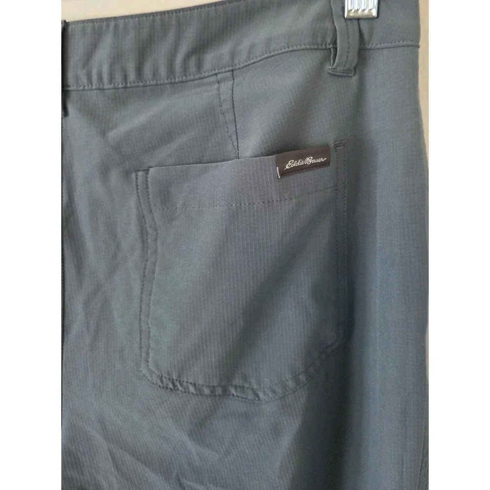 Eddie Bauer Womens Ripstop Crop Pant Capri Zip Pocket Gray Size 8